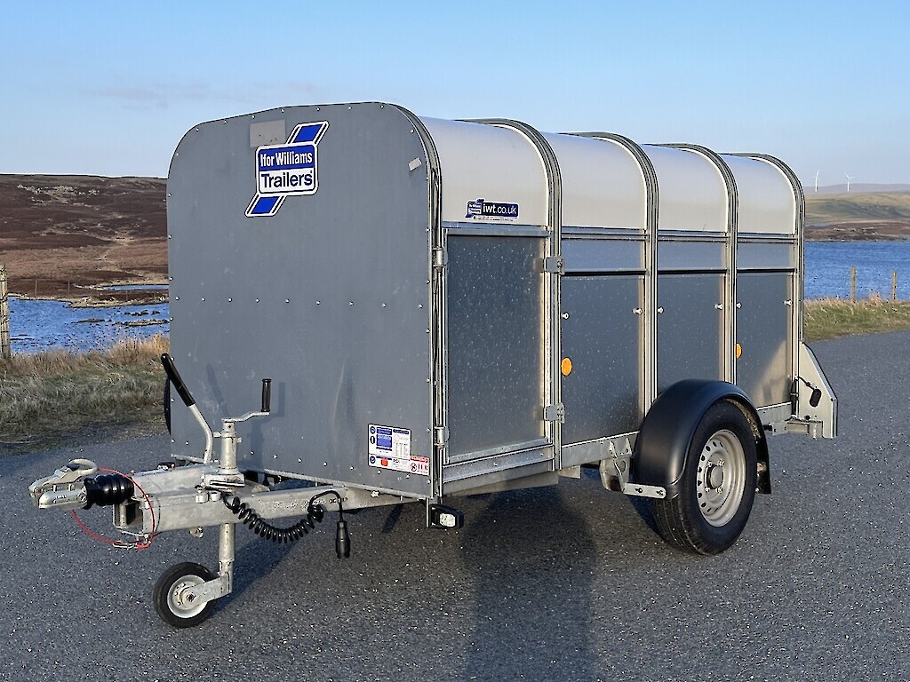 Ifor Williams P8G