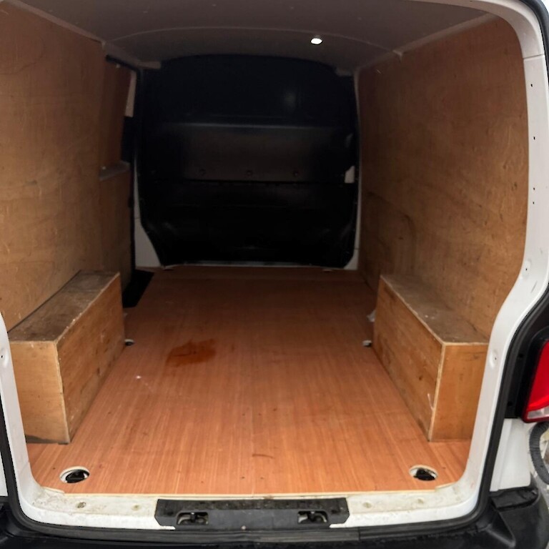 Volkswagen Transporter Startline