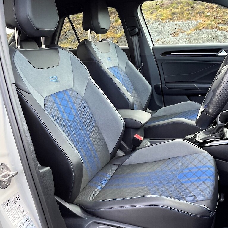 Volkswagen T-Roc R