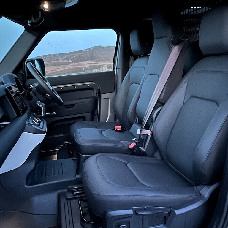 Land Rover Defender 90 Commercial